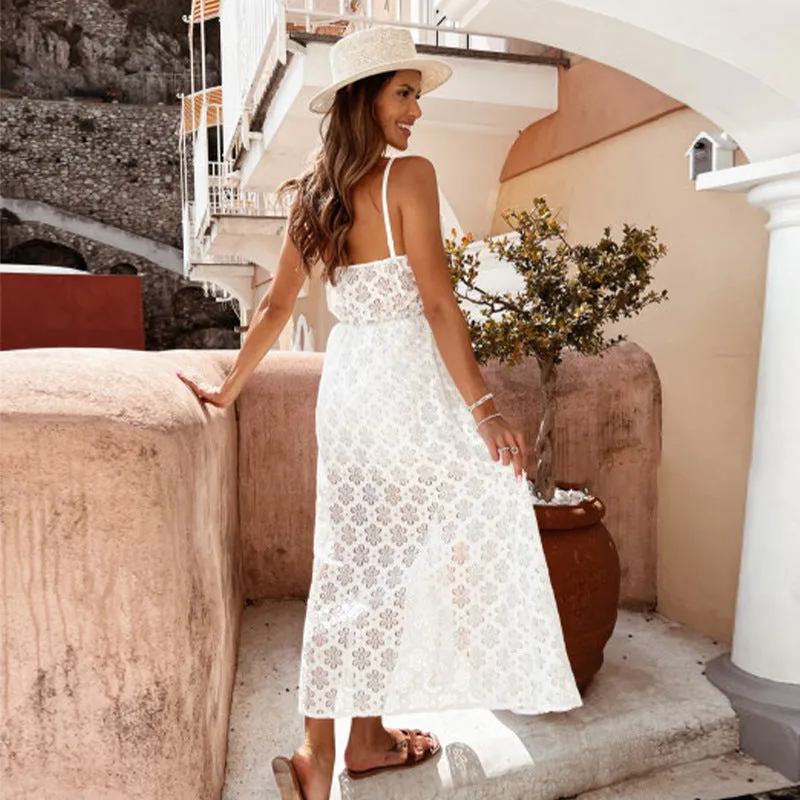 Cinched Waist and Thigh-high Slit Elegant Lace Halter Dress