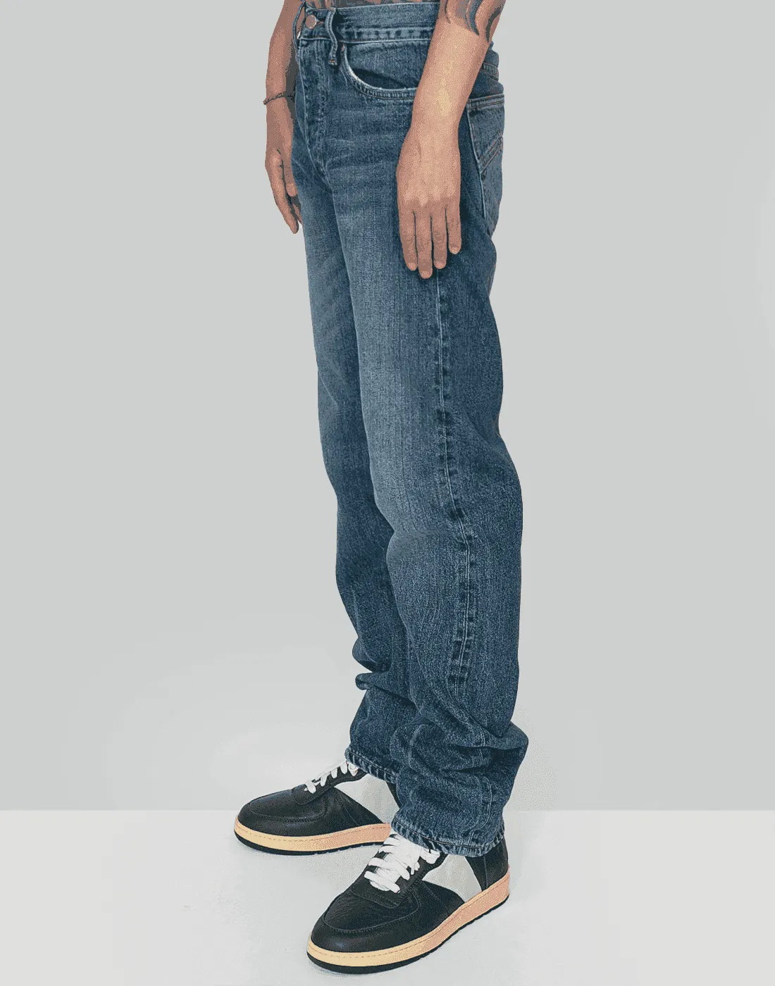 CLASSIC DENIM