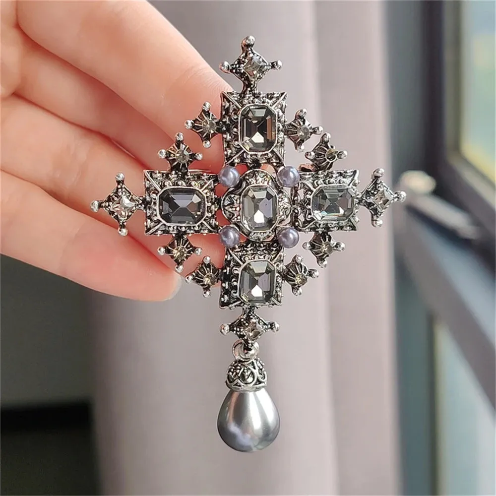 Ebrar Embroidery Brooch Pin