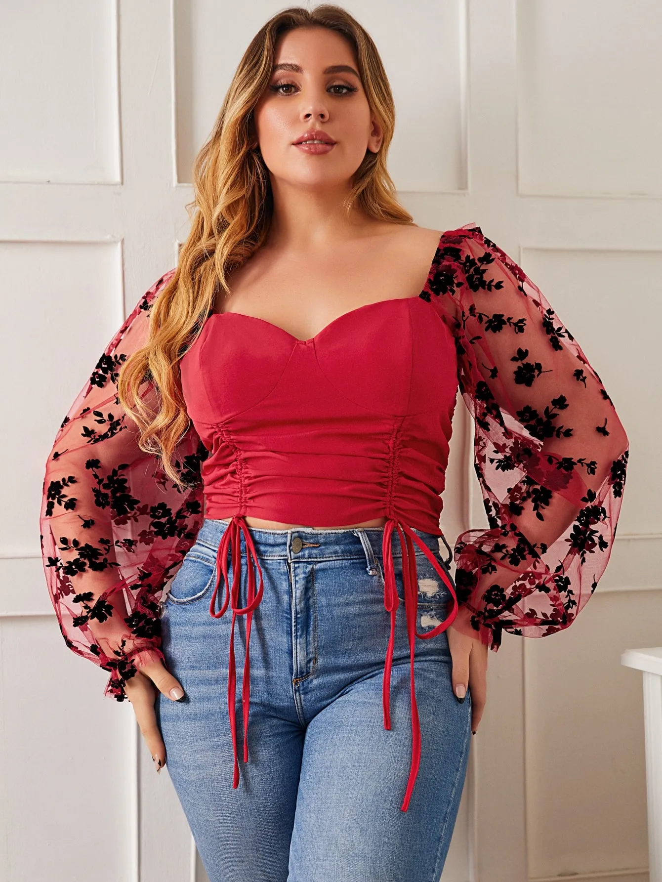 Floral Zipper Long Sleeve Sweetheart Crop Plus Size Blouse