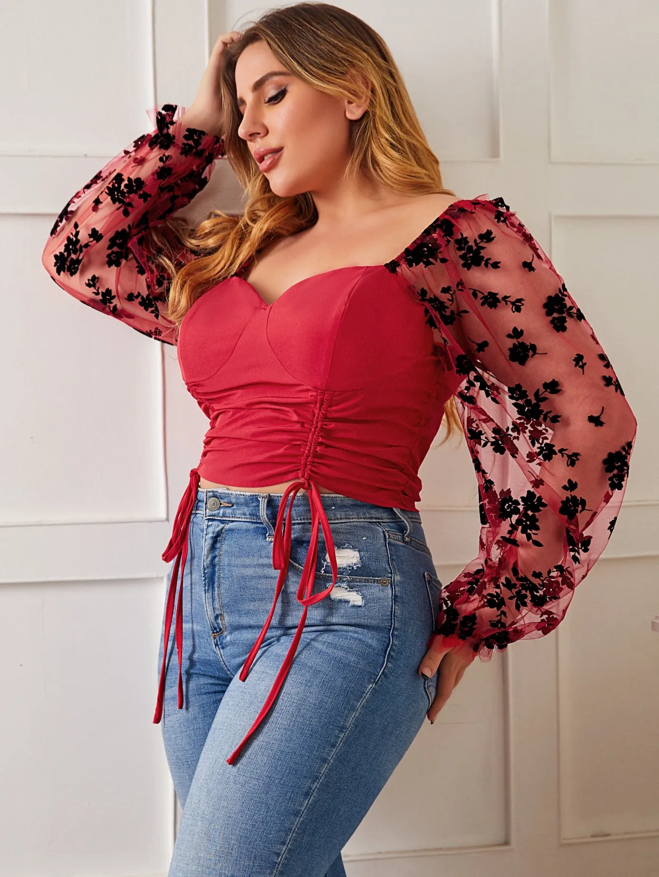 Floral Zipper Long Sleeve Sweetheart Crop Plus Size Blouse