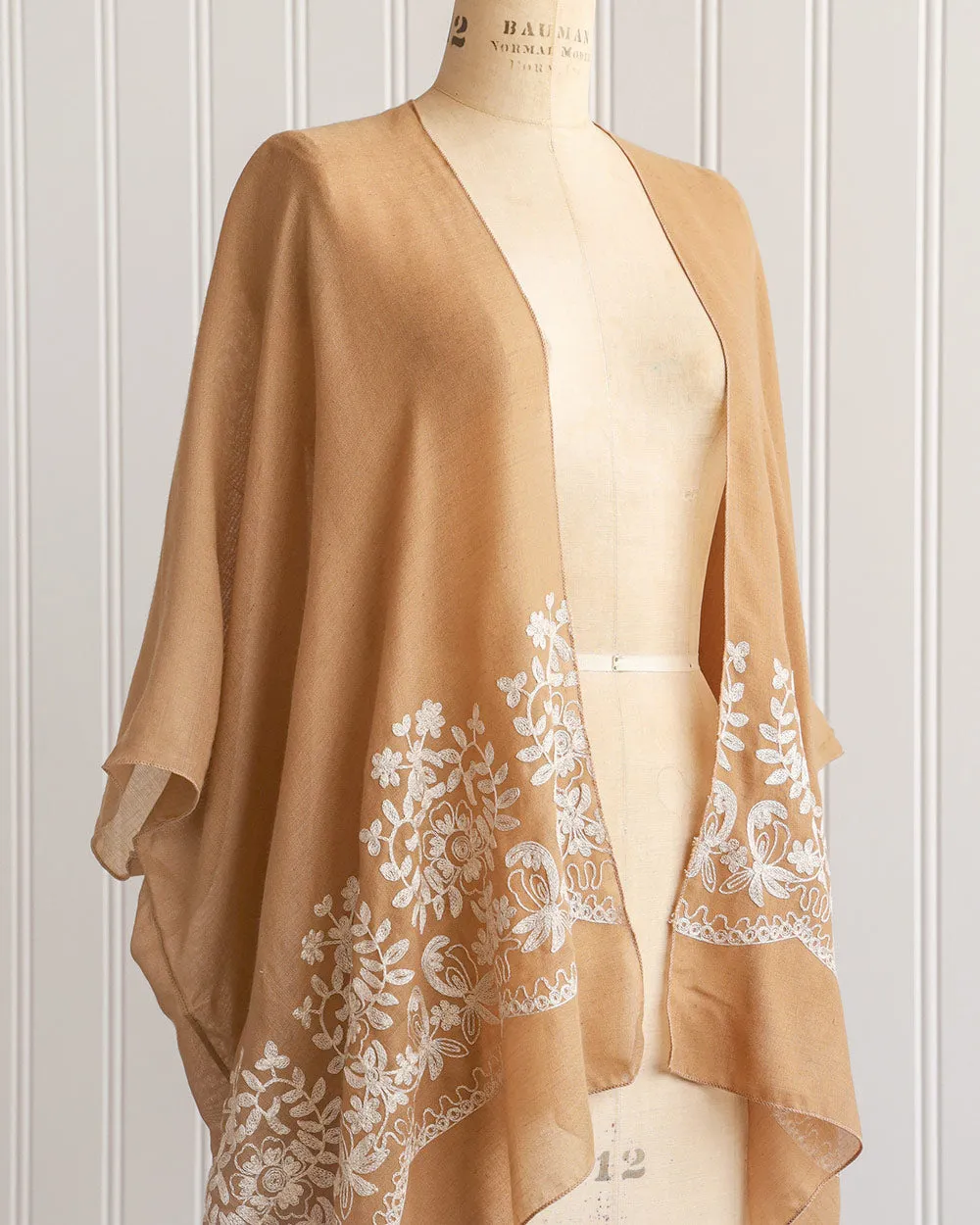 Upon A Daydream Robe - Mocha