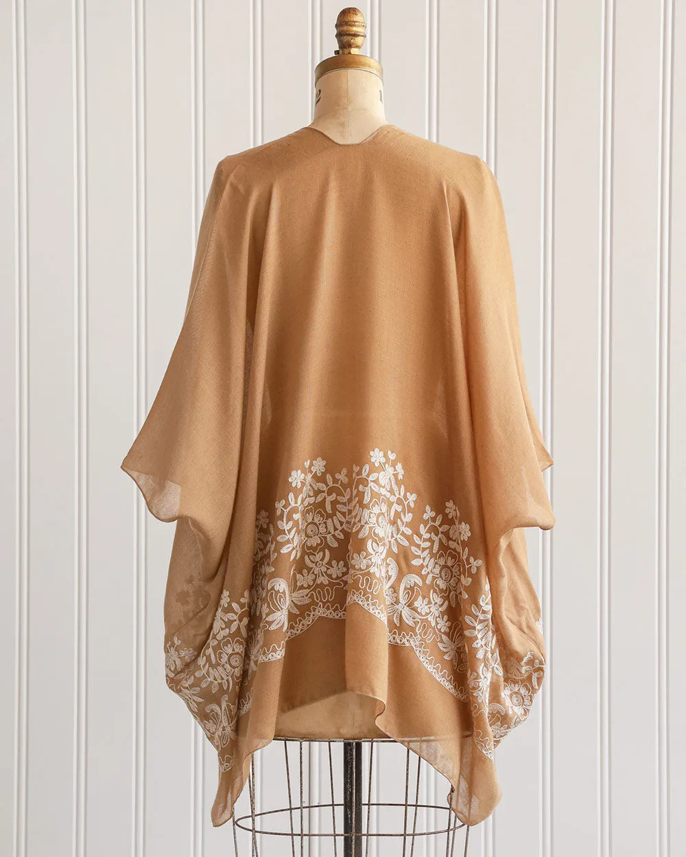 Upon A Daydream Robe - Mocha