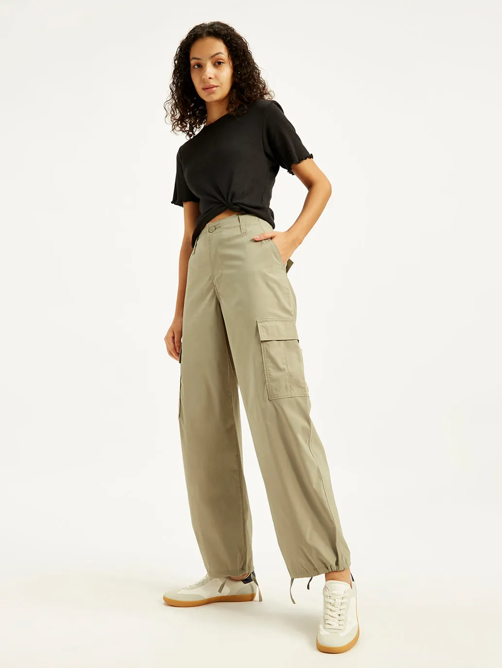 Women's Mid Rise Baggy Fit Cargo Trousers